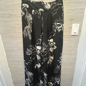 Elegant Black and White Women's Wide Leg Pants